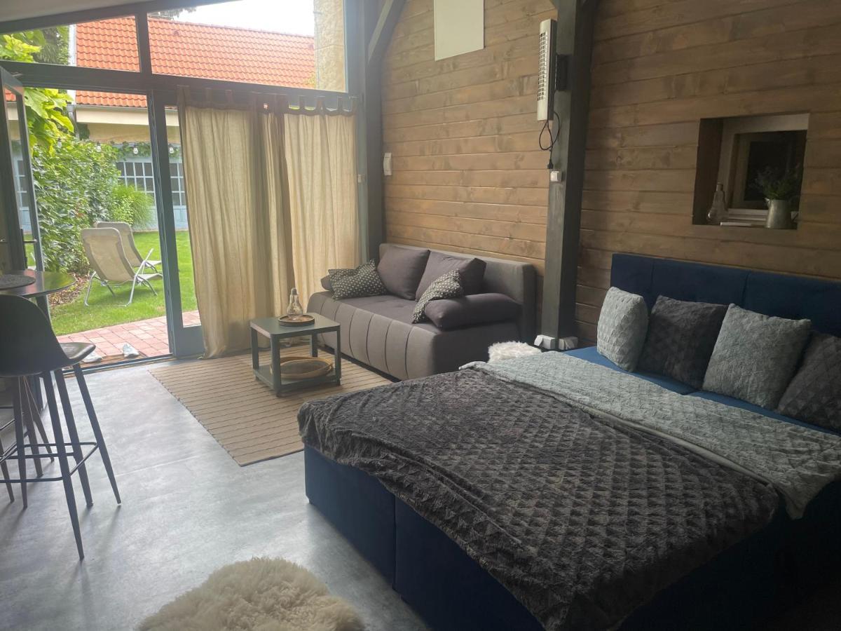 Monpe Apartmanik S Atmosferou Komárno Exterior foto