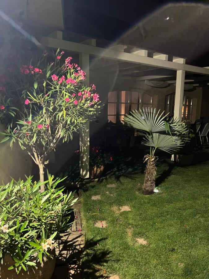 Monpe Apartmanik S Atmosferou Komárno Exterior foto